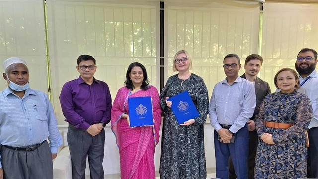 সংগৃহীত